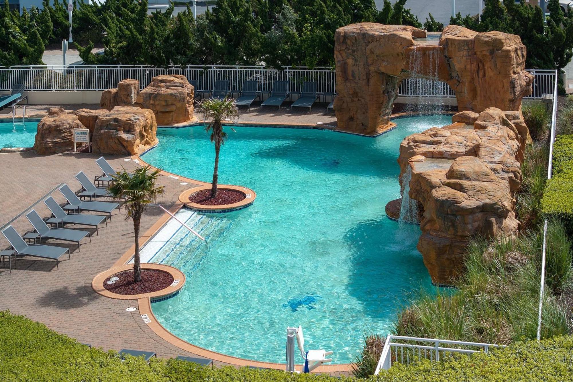 Hotel Courtyard Virginia Beach Oceanfront / North 37Th Street Extérieur photo